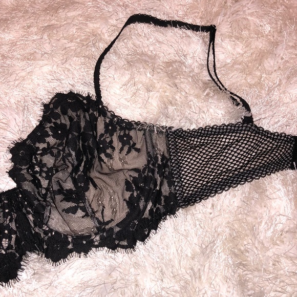 Victoria’s Secret Bra (dream angels collection) - Picture 2 of 8